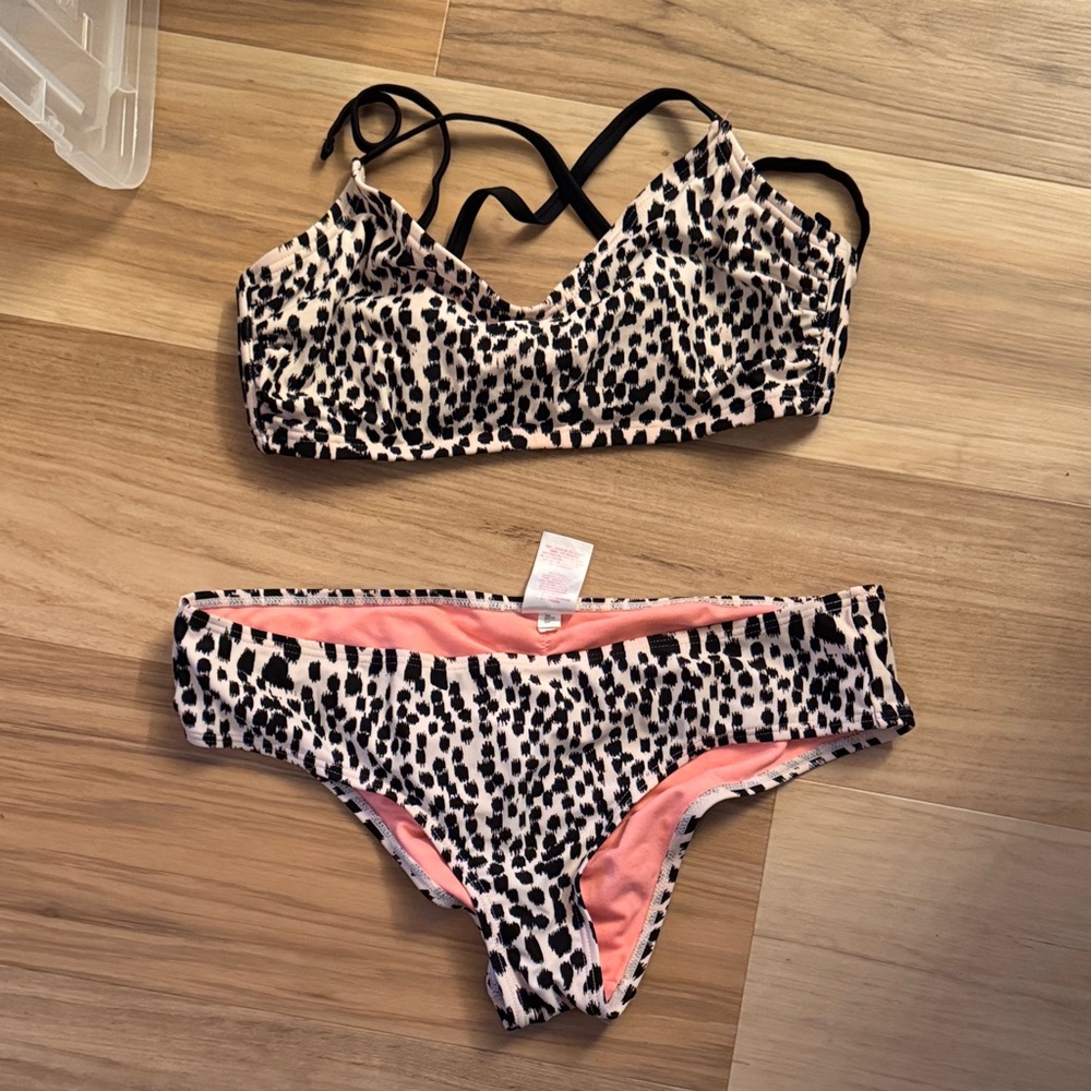 Xhilaration Leopard Print Bikini Set top D/DD